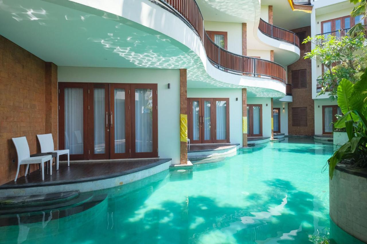 Djabu Seminyak Hotel Denpasar Exterior foto