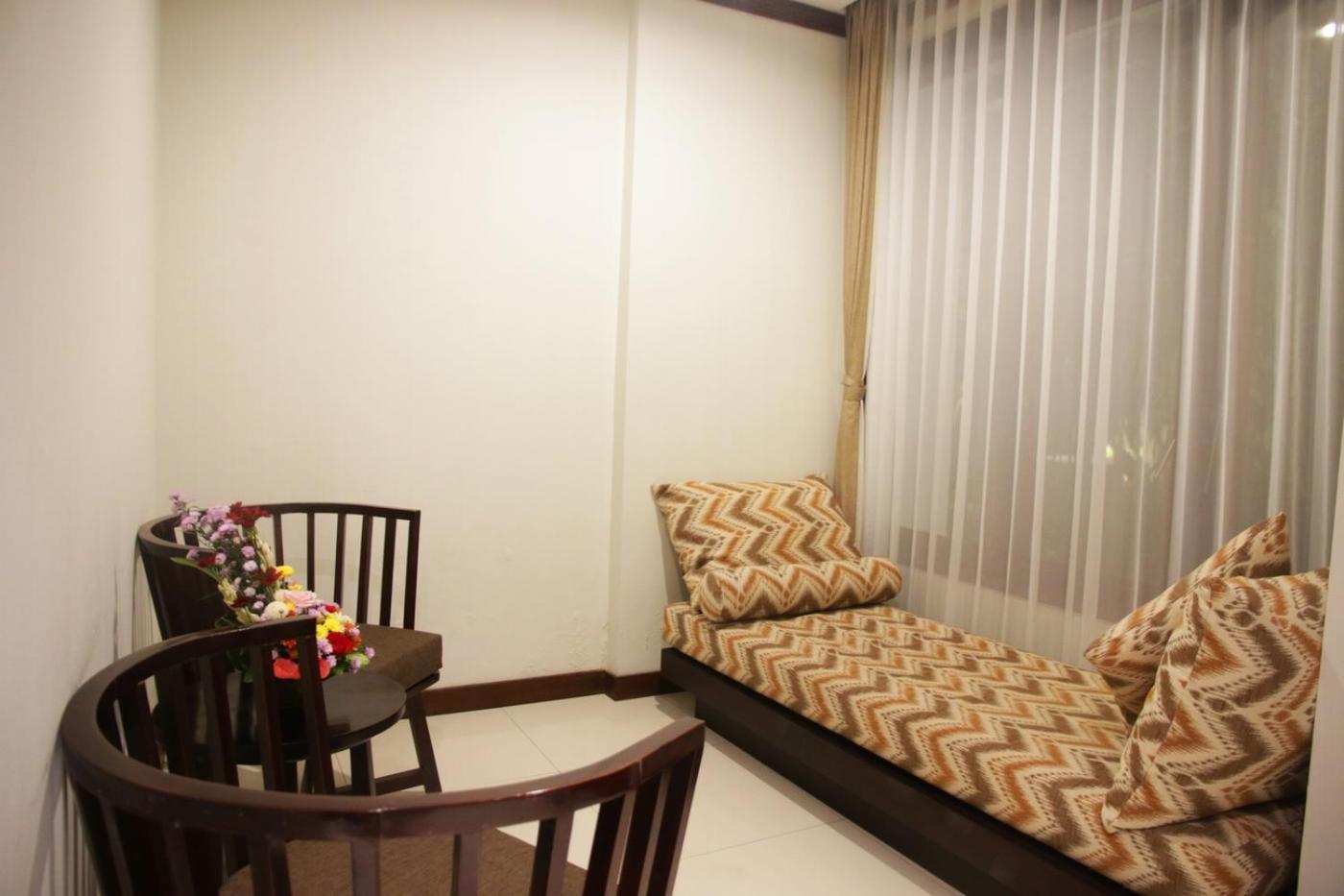 Djabu Seminyak Hotel Denpasar Exterior foto