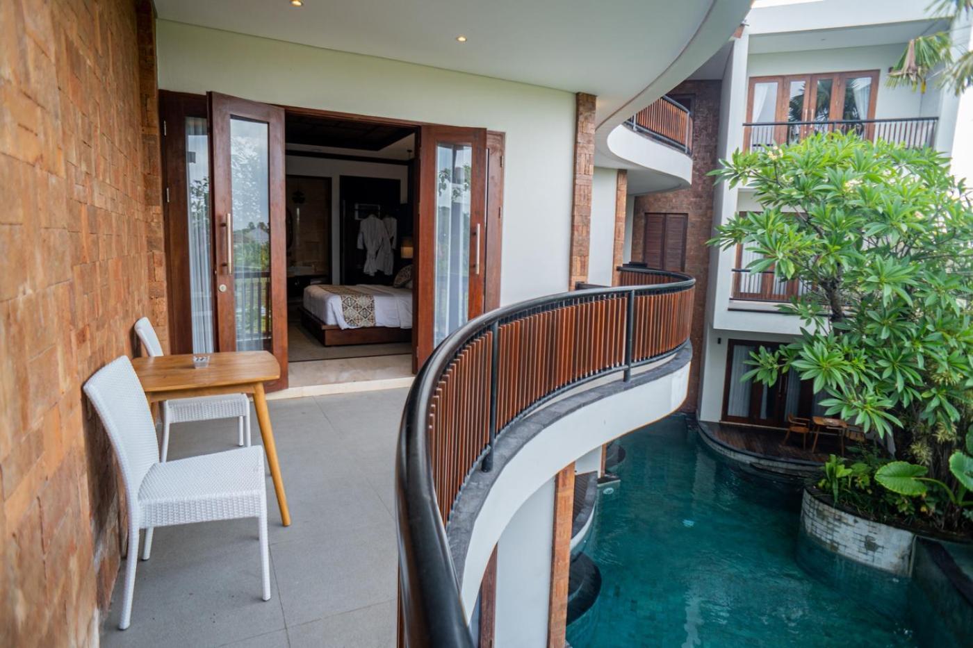 Djabu Seminyak Hotel Denpasar Exterior foto