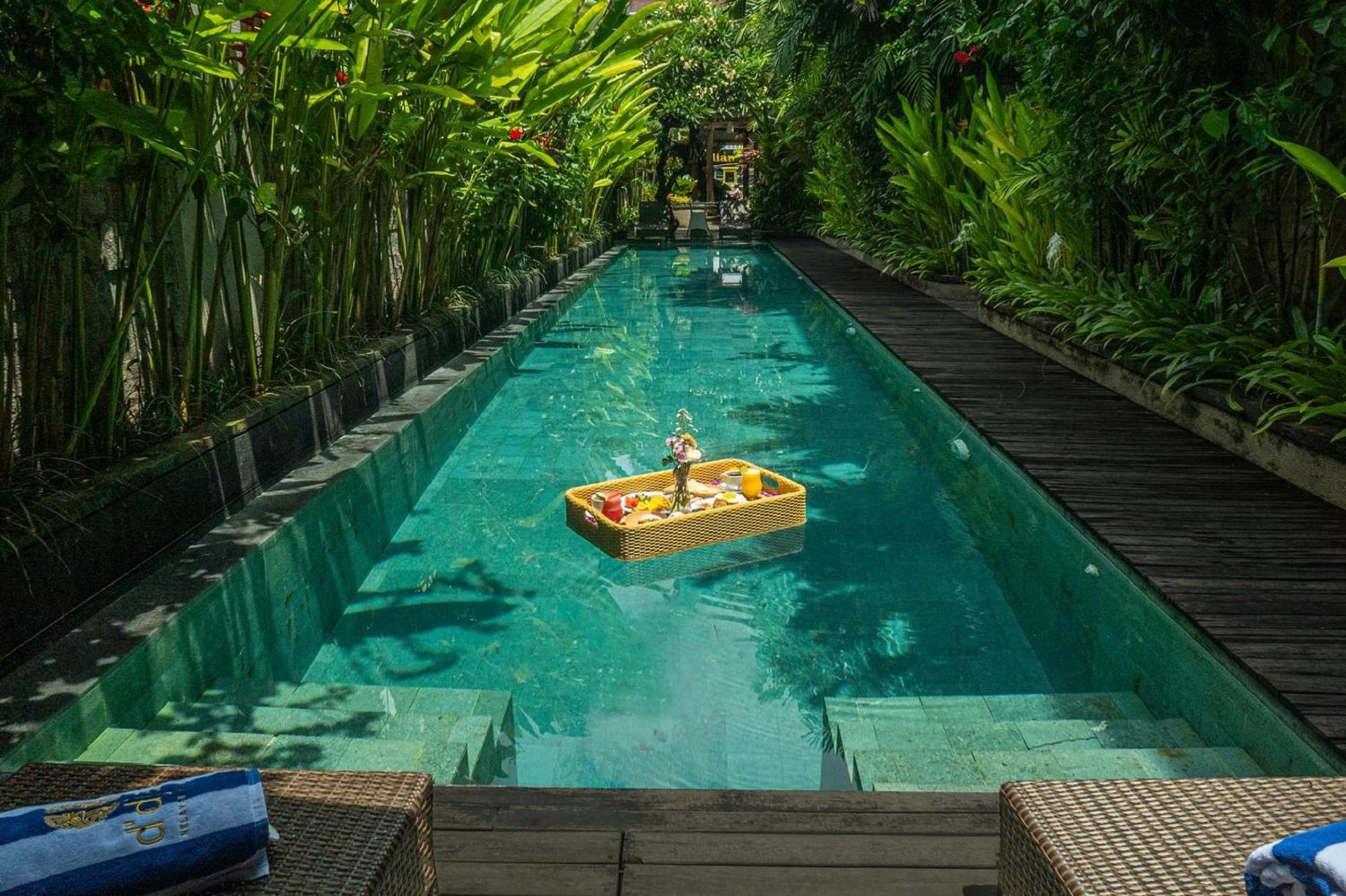 Djabu Seminyak Hotel Denpasar Exterior foto