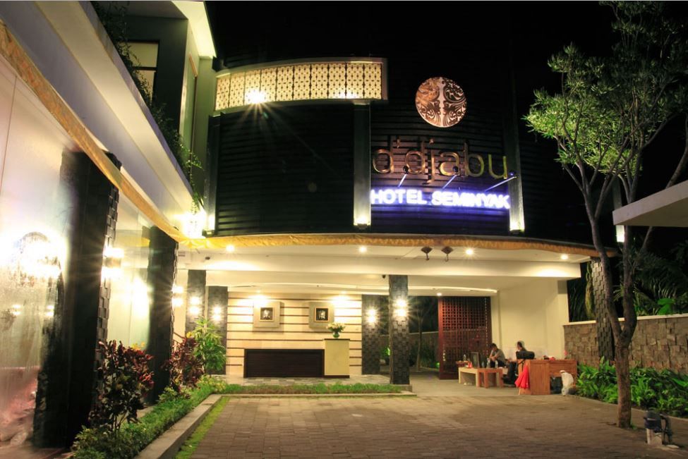 Djabu Seminyak Hotel Denpasar Exterior foto
